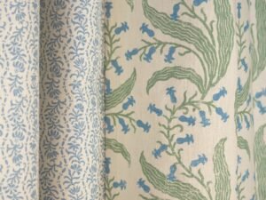 Posy Linen Fabric - Wavelet
