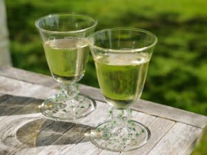 Green Pom Wine Glass